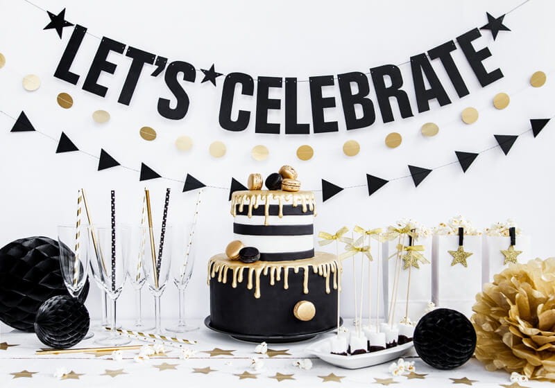 Słomki na imprezę czarne białe kropki