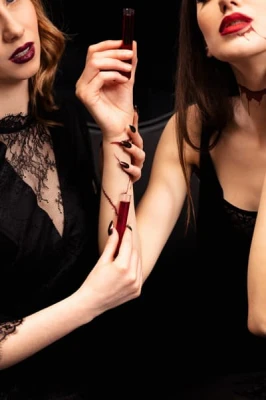 tatuaze-blizny-krew-halloween.jpg