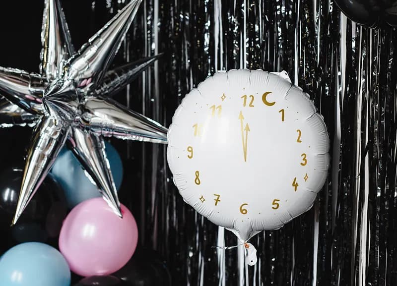 balon-foliowy-zegar-noworoczny-bialy-45-cm-1.jpg