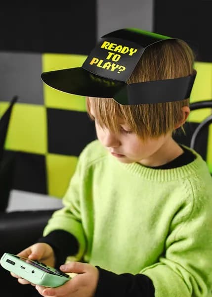 czapki-papierowe-gamer-2.jpg