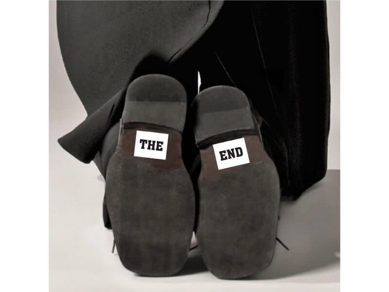Śmieszne naklejki na buty The End
