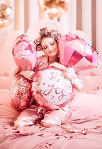 balon-foliowy-pierscionek-na-wieczor-panienski.jpg