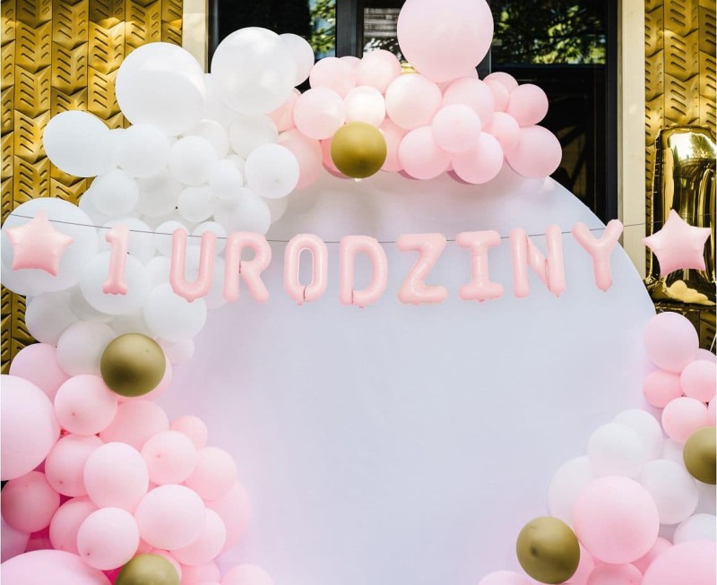 baner-papierowy-1-urodziny-rozowy-150cm-1.jpg