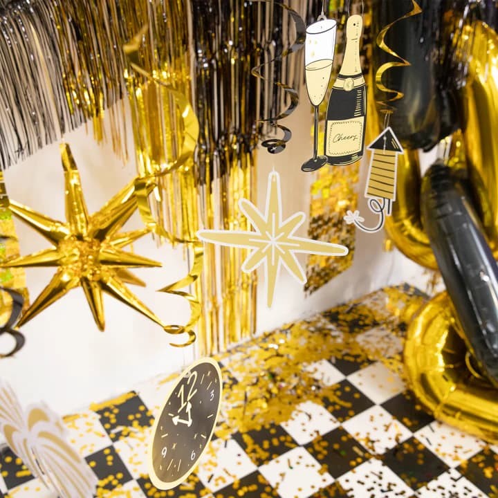 dekoracja-wiszaca-swiderki-sylwestrowe-happy-new-year-6szt-1.jpg