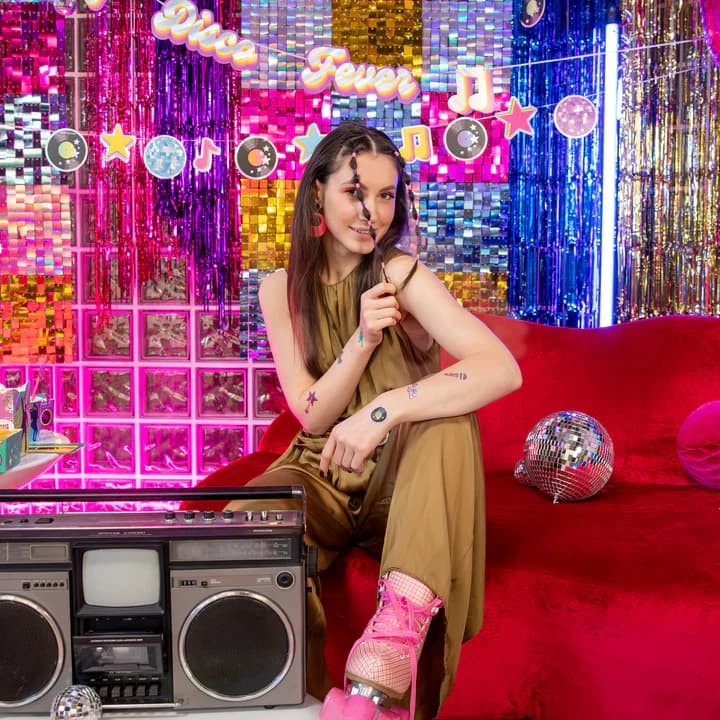 baner-imprezowy-kolorowy-retro-disco-fever-100cm-3.jpg