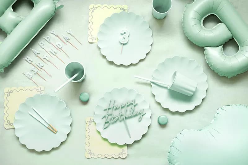swieczki-na-tort-napis-happy-birthday-zielony-jasny-1.jpg
