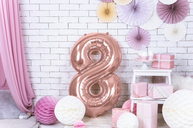 Rose gold balon cyfra 8 duża