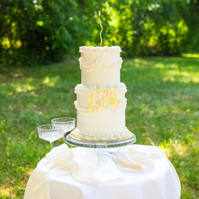 topper-akrylowy-na-bok-tortu-happy-birthday-zloty-1.jpg