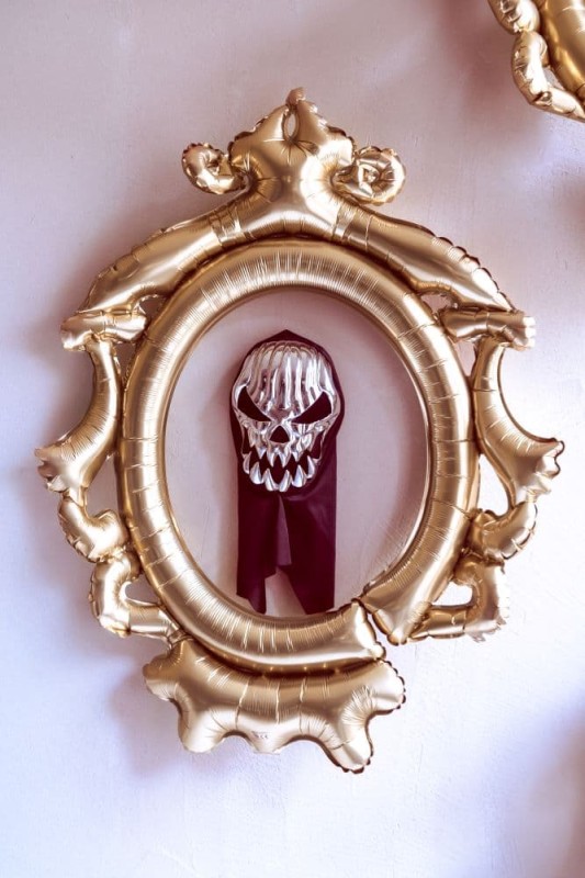 maska-na-halloween-srebrna-czaszka (2).jpg