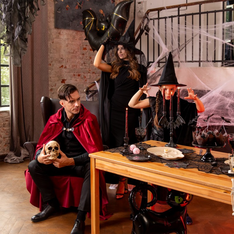bieznik-koronkowy-pajeczyny-halloween-czarny-45x183cm-4.jpg