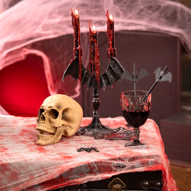 dekoracja-halloween-zakrwawiony-obrus-76x300cm-3.jpg