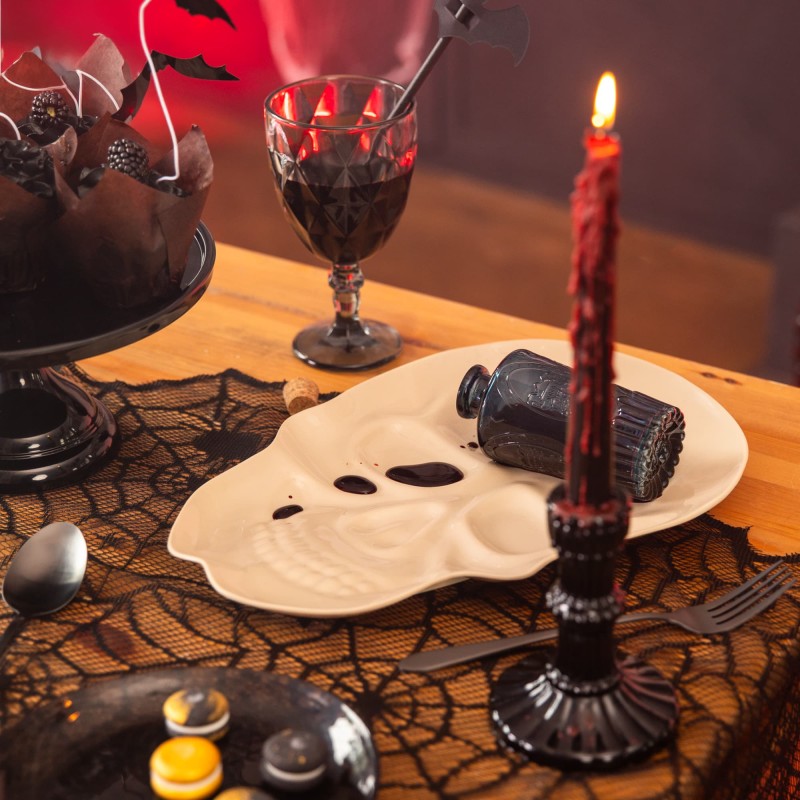 tacka-talerzyk-plastikowy-na-przekaski-czaszka-halloween-4.jpg