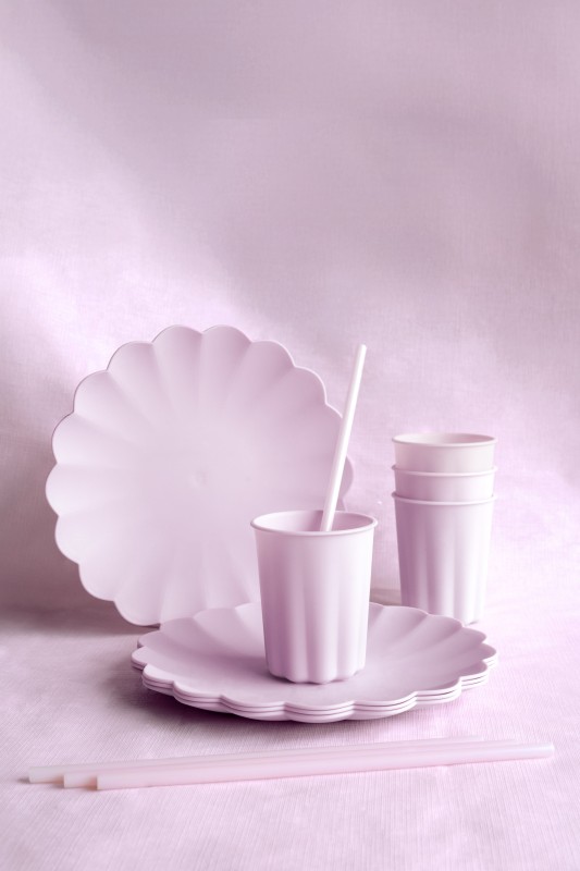 fioletowe-slomki-plastikowe.jpg