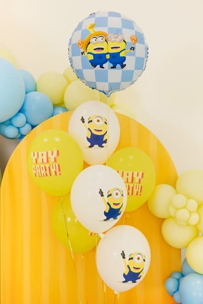 balon-foliowy-pastylka-minionki-1.jpg