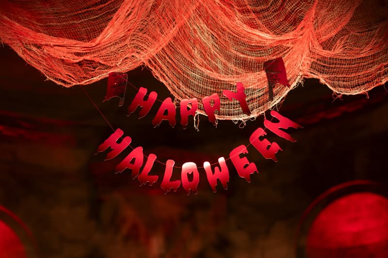 baner-napis-happy-halloween-z-tasakami.jpg