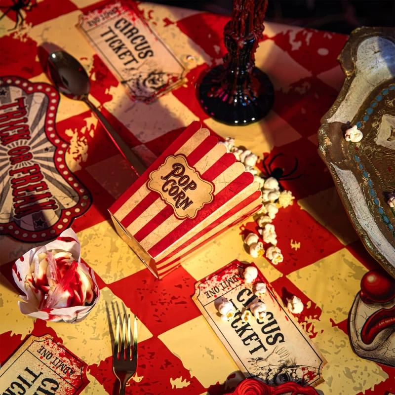 pudelka-na-chipsy-popcorn-freak-show.jpg
