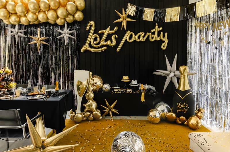 balon-foliowy-lets-party-zloty.jpg