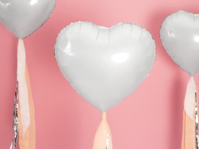 biale-serce-balon-foliowy.jpg