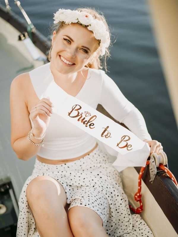szarfa-bride-to-be-na-wieczor-panienski.jpg