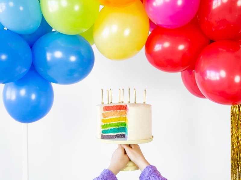 balony-pastelowe-strong-czerwone-maki.jpg