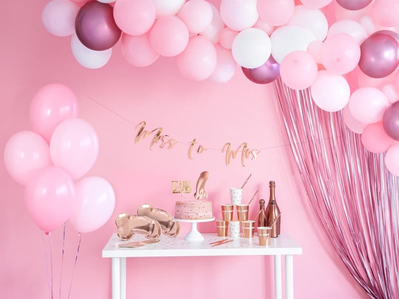 balony-pastelowe-strong-białe-2.jpg