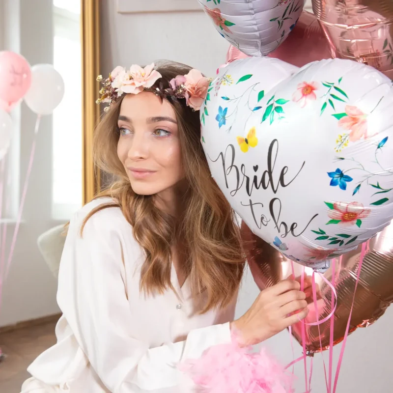 balon-foliowy-bride-to-be-kwiaty-wieczor-panienski-3.webp