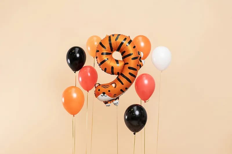 balon-foliowy-cyfra-9-tygrys-1.jpg